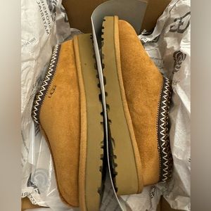 UGG TASMAN SLIPPERS - BRAND NEW